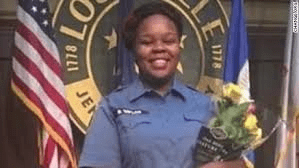Breonna Taylor, an EMT, died on March 13th at the age of 26.
(Photo/CNN)